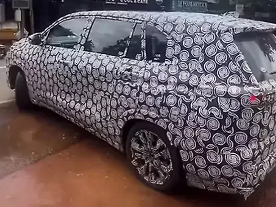 New Toyota Innova Hycross Facelift