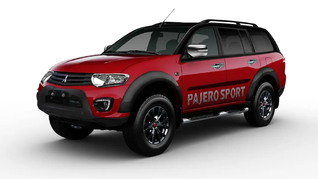 Mitsubishi  Pajero Sport Black / Red Colour