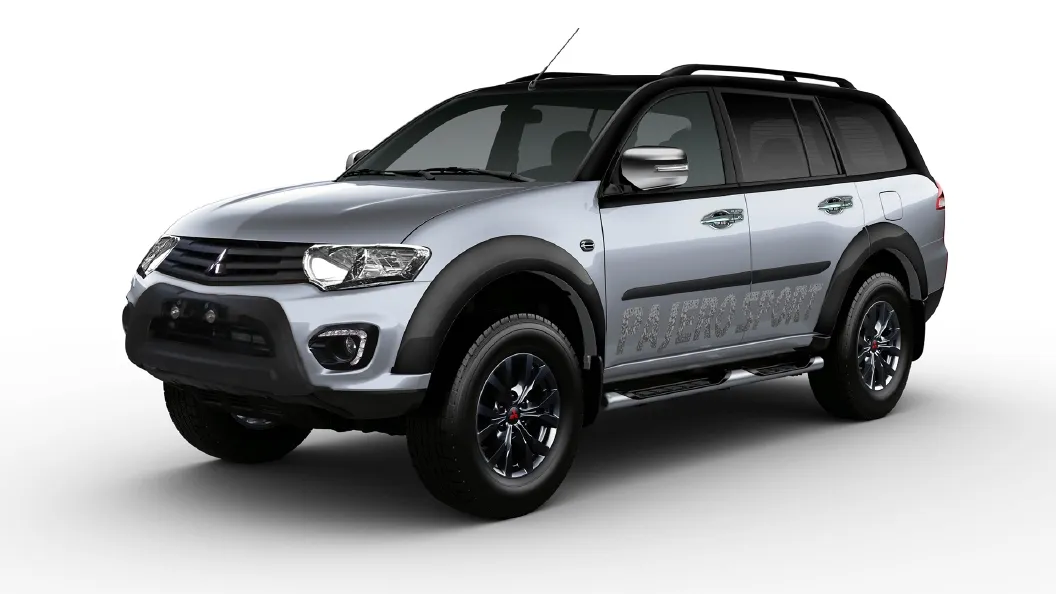 Mitsubishi  Pajero Sport Black / Silver Colour
