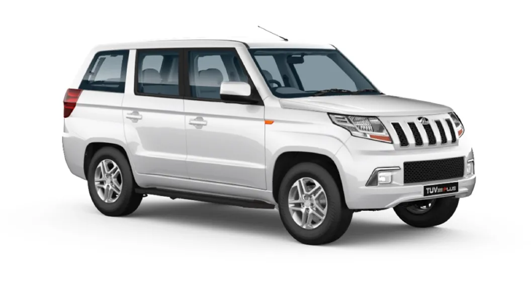 Mahindra  TUV300 PLUS Glacier White Colour