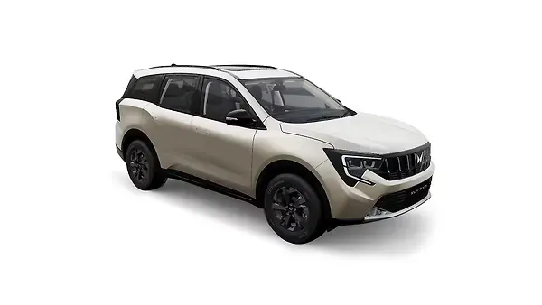 మహీంద్రా  XUV 7XO Desert Myst Colour