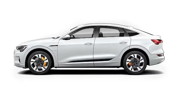 ऑडी  ई-ट्रॉन स्पोर्टबैक Glacier White Metallic Colour