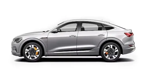 ऑडी  ई-ट्रॉन स्पोर्टबैक Typhoon Gray Metallic Colour