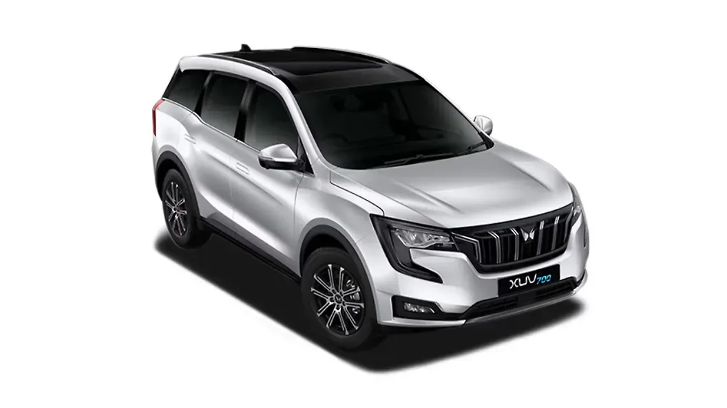 Mahindra  XUV700 Everest White with Black Roof Colour