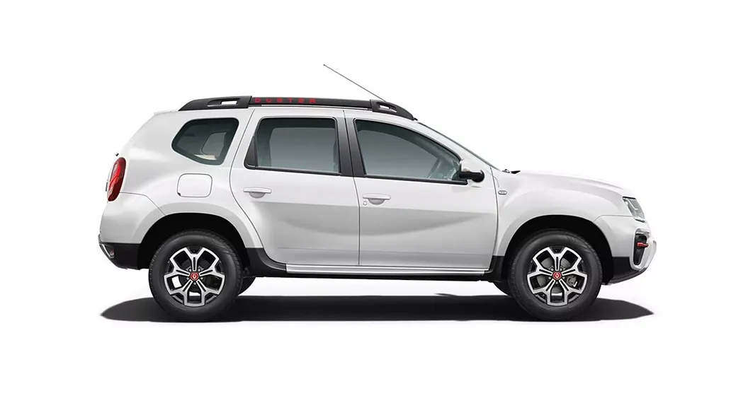 Renault  Duster Pearl White Colour