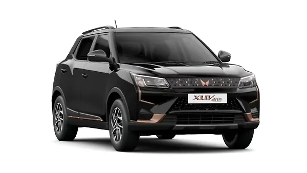????????  XUV400 Napoli Black Colour