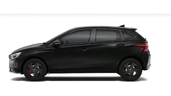 Hyundai  I20 Titanium Black Colour