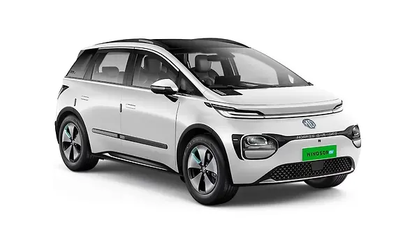 ಎಂಜಿ  ವಿಂಡ್ಸರ್ ಇವಿ Pearl White Colour