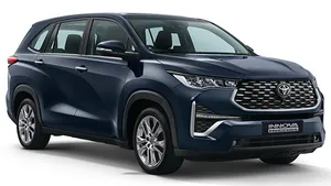 Toyota Innova Hycross Price in Faridabad Starts at Rs. - DriveSpark