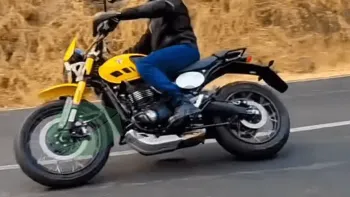 Triumph Scrambler 400 XC