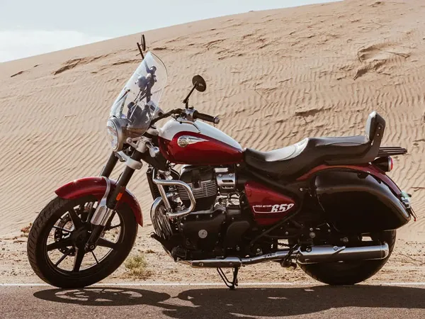 Royal Enfield Super Meteor 650 Engine And Performance