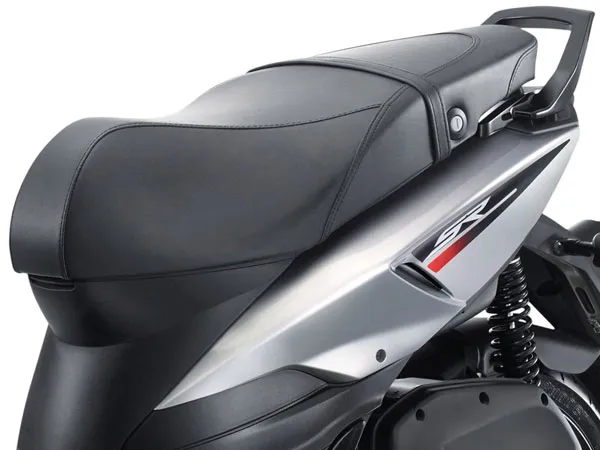 അപ്രീലിയ SR 125 Important Features