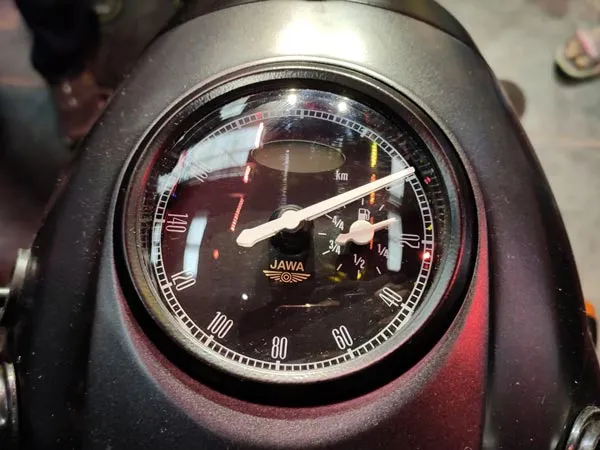 Jawa Perak Important Features