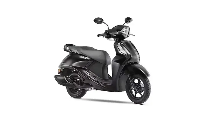 Yamaha Fascino 125 [2025] Metallic Black-Drum Colour