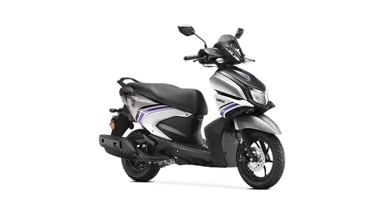 ಯಮಹಾ ರಿಯಾ ಝಡ್ಆರ್ 125 Silver White Cocktail Colour