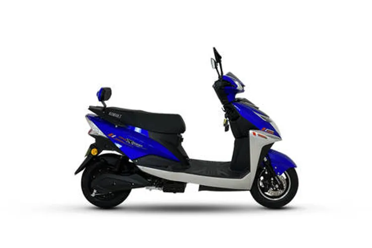 Komaki XGT KM Royal Blue Colour