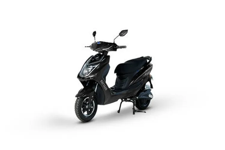 Raftaar Cruzer R1 Black Colour