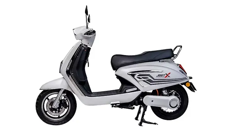 iVOOMi ಜೀತ್ ಎಕ್ಸ್ White Colour