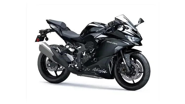 कावासाकी निंजा ZX-4R Metallic Spark Black Colour