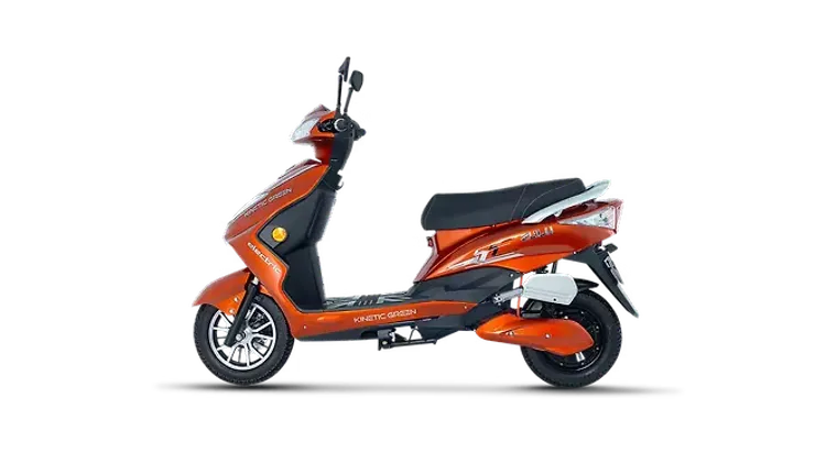 Kinetic Green जूलू Insta Orange Colour