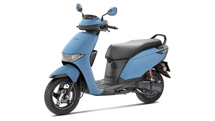 ಹೋಂಡಾ QC1 Pearl Shallow Blue Colour