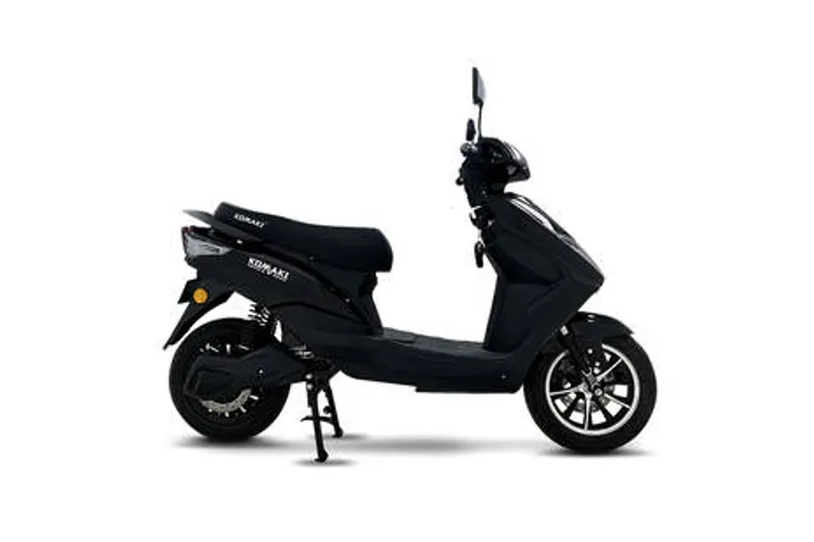 Komaki LY Black Colour