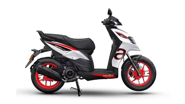 Aprilia SR 175 Glossy Tech White Colour