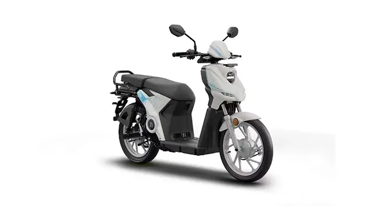 Numeros Motors n-First Pure White Colour