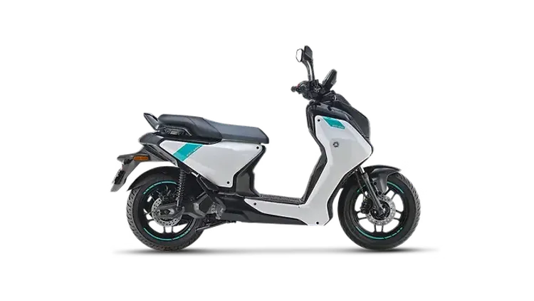 யமஹா EC-06 Bluish White Colour