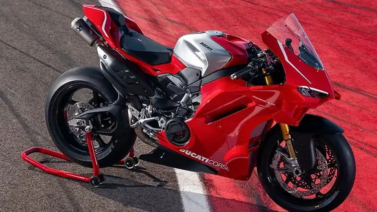 Ducati Panigale V4 R Ducati Red Colour