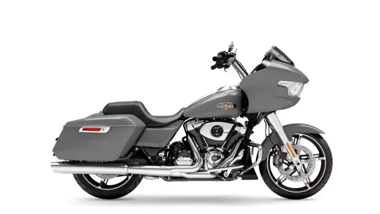 Harley-Davidson Road Glide Price, Mileage, Review, Specs