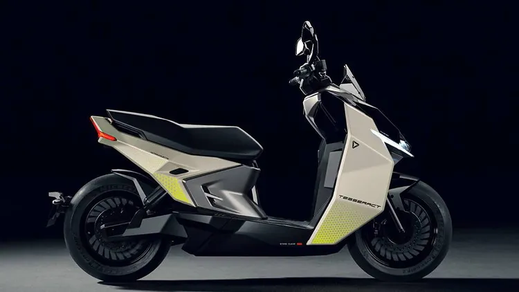 とん 2015 Kawasaki Ninja Zx6r 636 Engine Top End Cylinder Head 11008