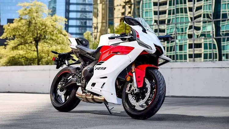Yamaha YZF R9 Price, Mileage, Review, Specs, Features, Models