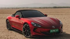 Mg Premium Evs Price Hike India Cyberster M9