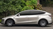 Tesla Model Y L India Deliveries 6 Seater 681km Range