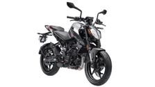 Ktm 200 Duke Launched At Rs 2 07 Lakh Quickshifter Traction Control Ride By Wire