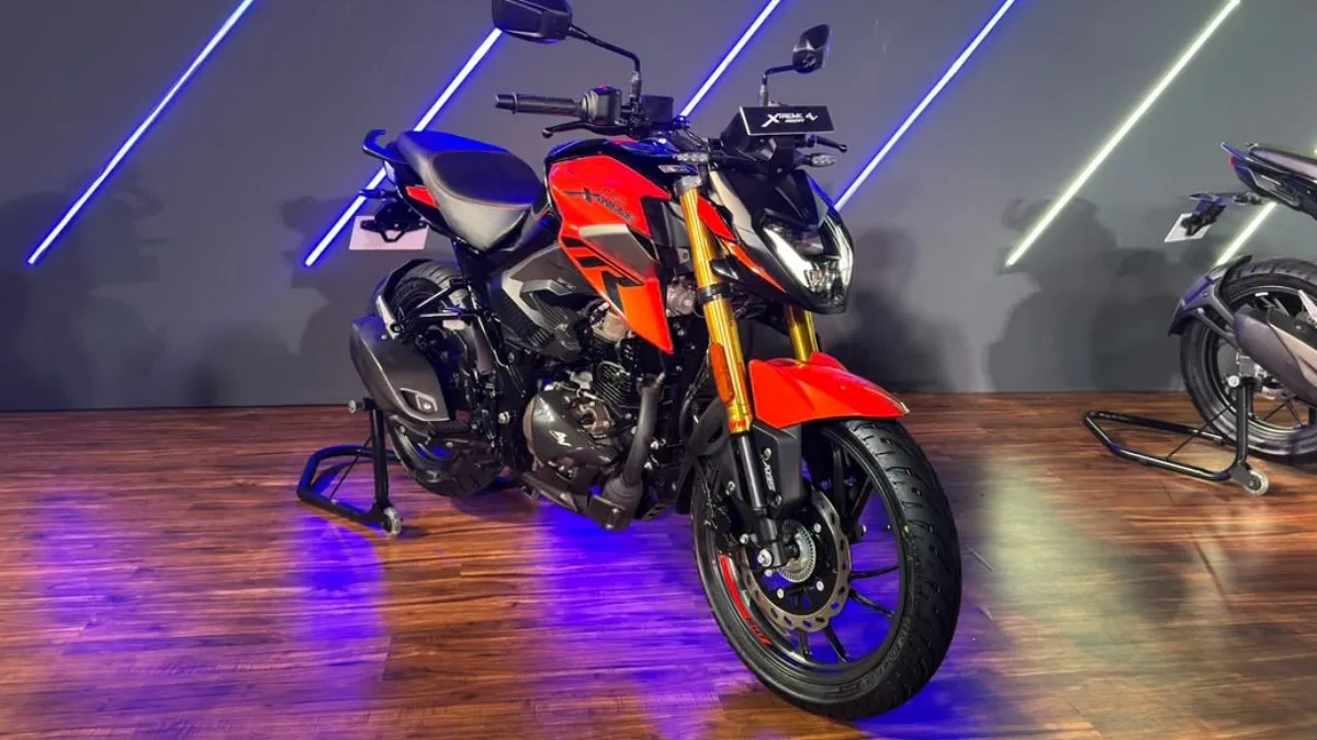 கூடுதல் சிறப்பம்சங்களுடன் புதிய ஹீரோ எக்ஸ்ட்ரீம் 160R 4V மற்றும் எக்ஸ்ட்ரீம் 250R பைக்குகள் அறிமுகம்!